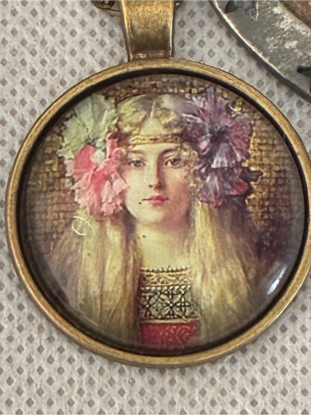 Source Unknown Pink & Gold Floral Portrait Pendant Necklace